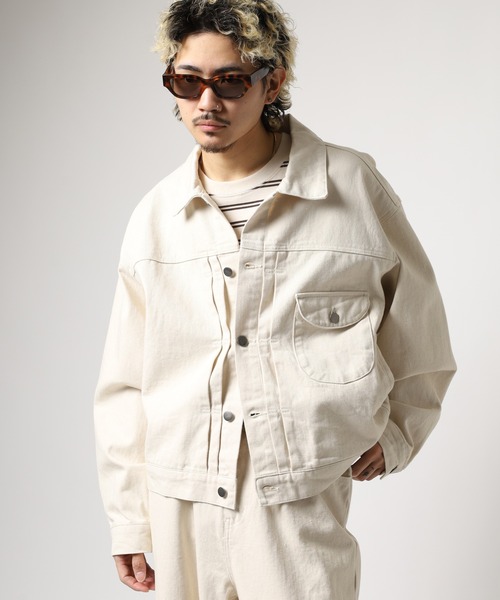ATELANE(アテレーン)の「ATELANE / 11.5oz デニム トラッカージャケット(デニムジャケット・メンズ・ブラック/ネイビー/アイボリー・L/M)」の14枚目の写真