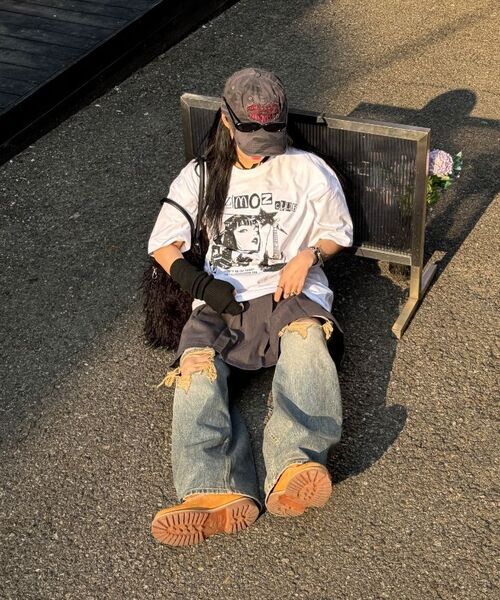 MOZMOZ(モズモズ)の「コミックガール オーバーサイズ 半袖Tシャツ ホワイト(Tシャツ/カットソー・レディース・その他・XXL/XL/M)」の15枚目の写真