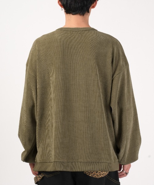 revertical(リバーティカル)の「revertical(リバーティカル)コーデュロイヘンリーネックロンT(Tシャツ/カットソー・メンズ・グレイッシュベージュ/ワイン/チャコール/ネイビー・L/M)」の7枚目の写真