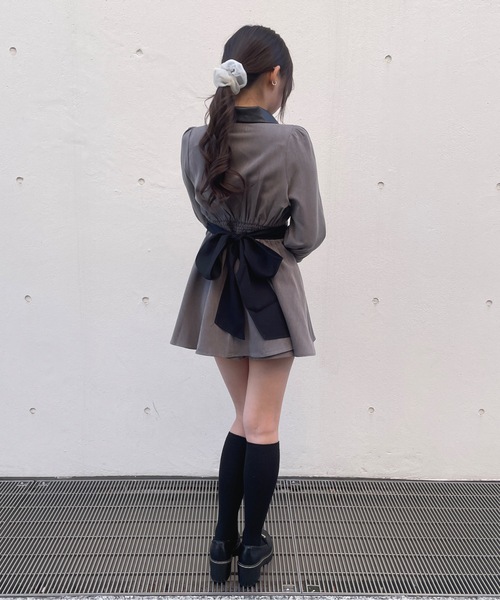 abc une face(アーベーセーアンフェイス)の「フロントジップシャツ衿ワンピース(ワンピース・レディース・グレー/ブラック/ホワイト系その他・FREE)」の13枚目の写真