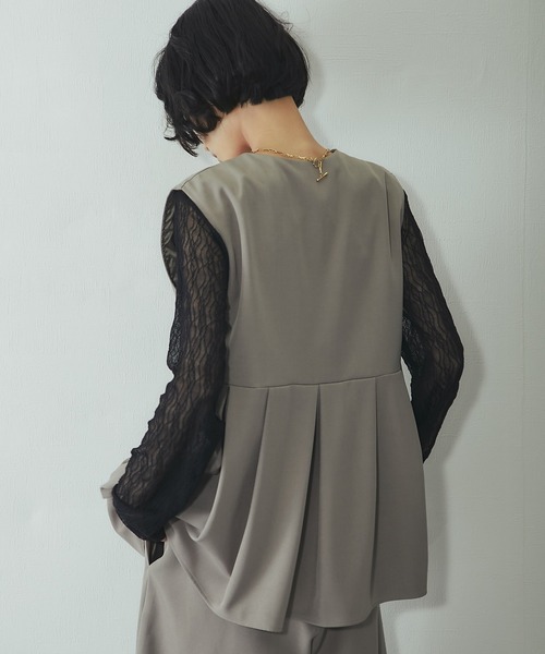 ANOTHER S（アナザーエス）の「【セットアップ対応】タック入りジレベスト（スーツベスト・レディース・ブラック/グレー/グレイッシュベージュ・FREE）」の6枚目の写真