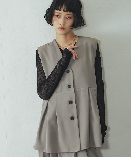 ANOTHER S（アナザーエス）の「【セットアップ対応】タック入りジレベスト（スーツベスト・レディース・ブラック/グレー/グレイッシュベージュ・FREE）」の9枚目の写真