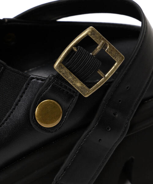 FREE'S MART（フリーズマート）の「クロッグ厚底サンダル（サンダル・レディース・ブラック/ブラウン・SMALL/MEDIUM）」の10枚目の写真