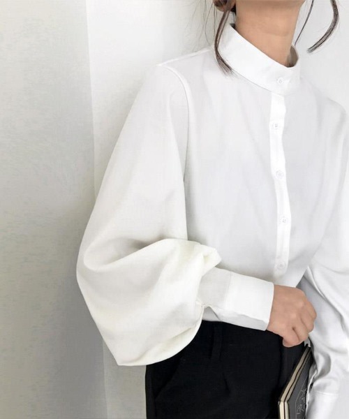 Flugge(フラッジー)の「ボリュームブラウス(シャツ/ブラウス・レディース・ブルー/ホワイト・MEDIUM/LARGE)」の7枚目の写真