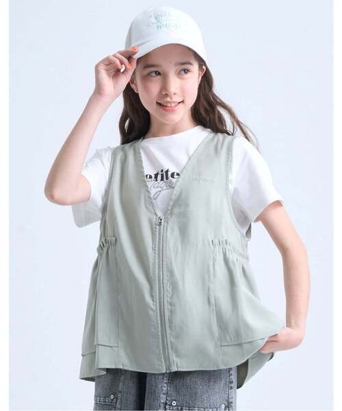 pom ponette junior(ポンポネットジュニア)の「ペプラムジレ×インナーTシャツ(シャツ/ブラウス・キッズ・ブラック/カーキ・LL(165cm)/L:160cm/M:150cm/S:140cm)」の1枚目の写真