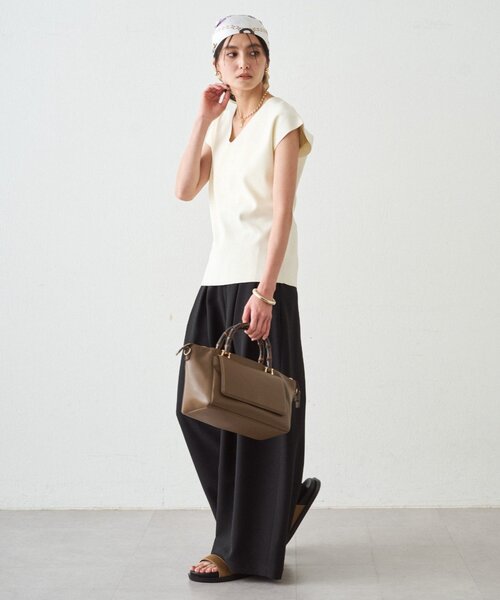 LOUNGEDRESS(ラウンジドレス)の「2WAYツヤニット(ニット/セーター・レディース・キャメル/ブラック/オフホワイト/オレンジ・FREE)」の7枚目の写真