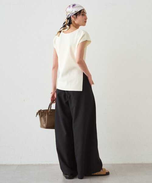 LOUNGEDRESS(ラウンジドレス)の「2WAYツヤニット(ニット/セーター・レディース・キャメル/ブラック/オフホワイト/オレンジ・FREE)」の9枚目の写真
