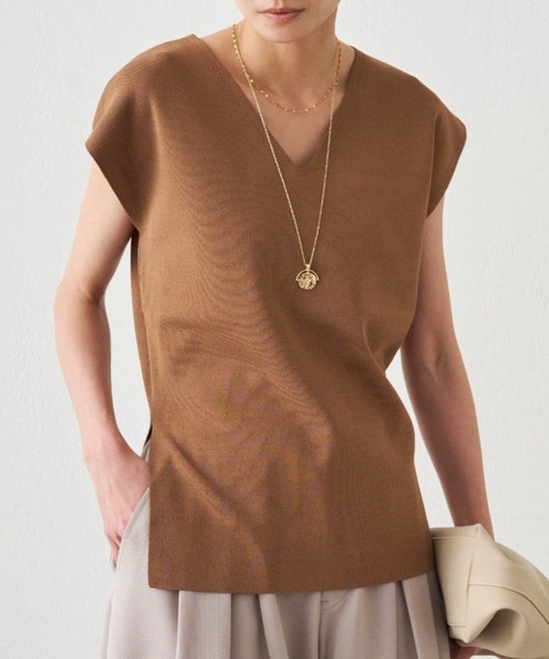 LOUNGEDRESS(ラウンジドレス)の「2WAYツヤニット(ニット/セーター・レディース・キャメル/ブラック/オフホワイト/オレンジ・FREE)」の4枚目の写真