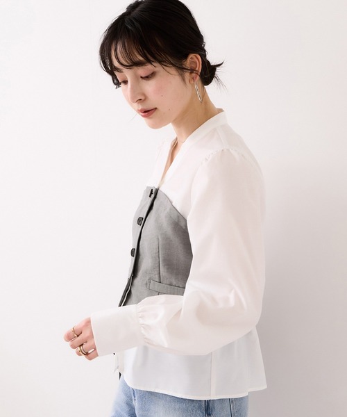 VIS（ビス）の「美easy前開きビスチェドッキングシャツ/イージーケア・接触冷感・セットアップ対応（シャツ/ブラウス・レディース・ブラック/キナリ/グレー・FREE）」の3枚目の写真