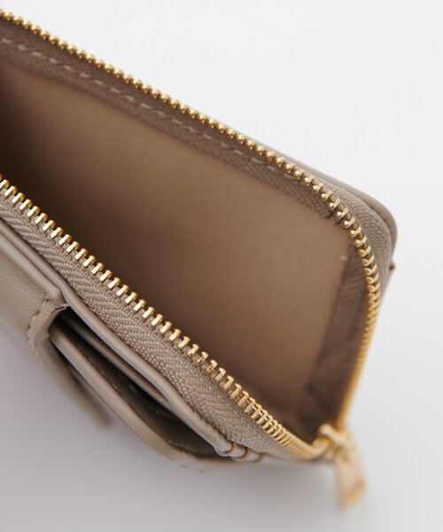 DISCOAT(ディスコート)の「Vキルティングフラグメントケース(財布・レディース・ブラック/ピンク/グレイッシュベージュ・FREE)」の7枚目の写真