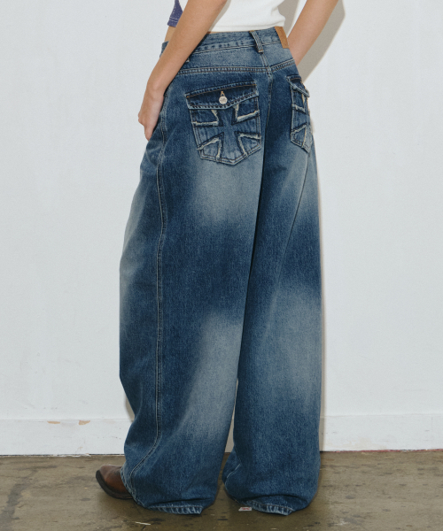 Midnight Move(ミッドナイトムーブ)の「eg pk denim pants (blue)(デニムパンツ・レディース・その他・SMALL/MEDIUM)」の4枚目の写真