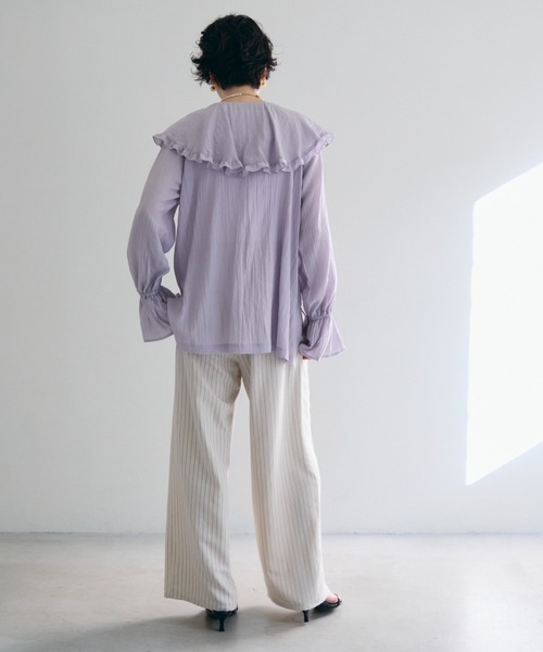 Trish（トリッシュ）の「ラッフルカラーフリルブラウス（シャツ/ブラウス・レディース・ブラック/ベージュ/ブラウン/ホワイト/ブルー・MEDIUM）」の16枚目の写真