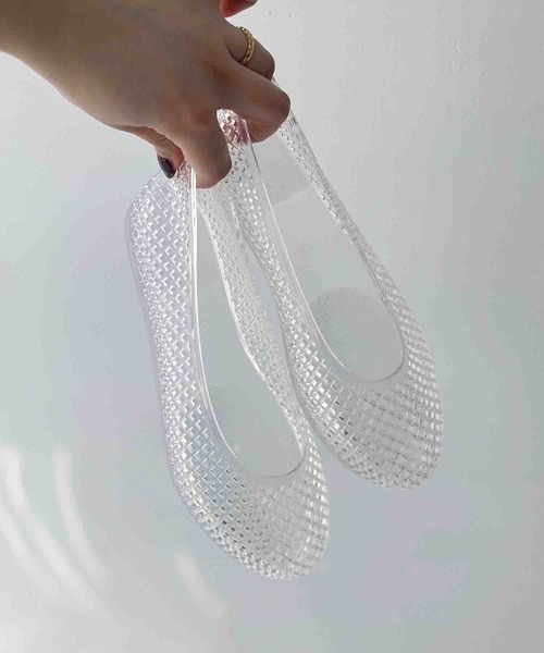 AS KNOW AS plus（アズノゥアズプラス）の「クリアメッシュフラットパンプス（パンプス・レディース・ブラック/ホワイト/ネイビー/グレー・L/M）」の16枚目の写真