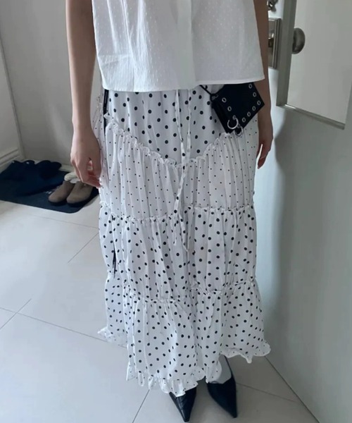 Teem Store(チームストア)の「韓国レトロ ドット柄ティアードロングスカート ウエストゴム フリル(スカート・レディース・ミント/ホワイト/ブラック・F)」の8枚目の写真