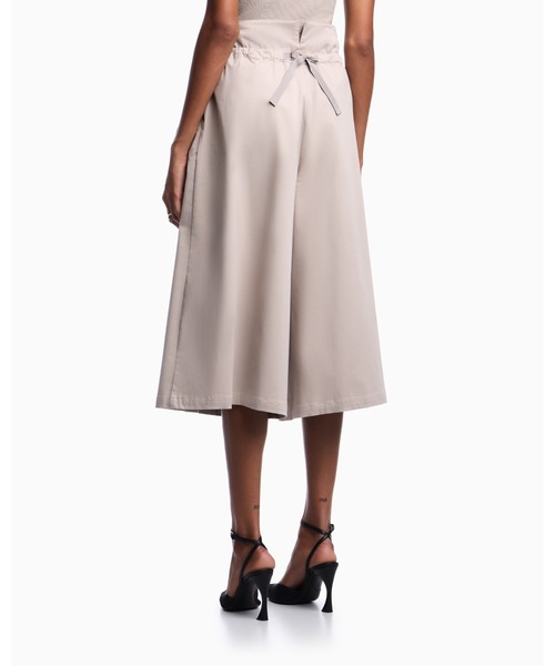 EMPORIO ARMANI(エンポリオアルマーニ)の「【エンポリオ アルマーニ】キュロット 起毛ストレッチコットン(その他パンツ・レディース・ベージュ・38)」の4枚目の写真