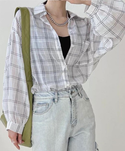 SallyLunn(サリーラン)の「シアーチェック柄オーバーシャツ(シャツ/ブラウス・レディース・ホワイト/ブラック・MEDIUM/LARGE)」の3枚目の写真