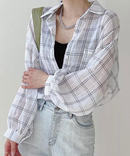 SallyLunn(サリーラン)の「シアーチェック柄オーバーシャツ(シャツ/ブラウス・レディース・ホワイト/ブラック・MEDIUM/LARGE)」の4枚目の写真