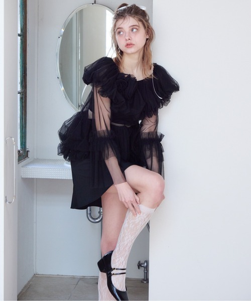 etre loin(エトルワン)の「Rose tulle off shoulder blouse(シャツ/ブラウス・レディース・ピンク/ホワイト/ブラック・M)」の8枚目の写真