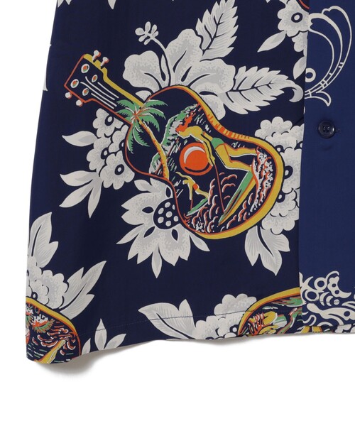 SUN SURF(サンサーフ)の「【別注】SUN SURF / クレイジー アロハシャツ 26SS(シャツ/ブラウス・メンズ・ホワイト/ブラック/ネイビー・XX-LARGE/X-LARGE/LARGE/MEDIUM/SMALL)」の7枚目の写真