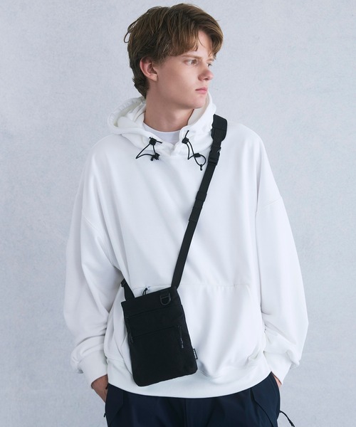 +phenix(プラスフェニックス)の「+phenix(プラスフェニックス) UTILITY SACOCHE / ユーティリティ サコッシュ(ショルダーバッグ・メンズ・ブラック/グレー・ONE SIZE)」の14枚目の写真