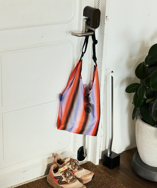 BAGGU(バグー)の「BAGGU/バグゥ Attachable Strap(ショルダーバッグ・メンズ・ブラウン/キャメル/ブラック/その他9・ONE SIZE)」の12枚目の写真