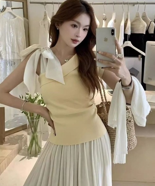 SHEPP(シープ)の「【ワンショルダー】リボンストラップ アシンメトリー デザイントップス フレンチスリーブ(Tシャツ/カットソー・レディース・イエロー/ブラック/ホワイト/レッド・F)」の19枚目の写真