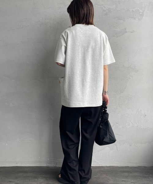 UNIVERSAL OVERALL（ユニバーサルオーバーオール）の「[UNIVERSAL OVERALL/ユニバーサルオーバーオール] 別注 ポンチカバーオールTシャツ（Tシャツ/カットソー・レディース・オフホワイト/ブラック/ライトグレー/チャコールグレー・L/M/S）」の18枚目の写真