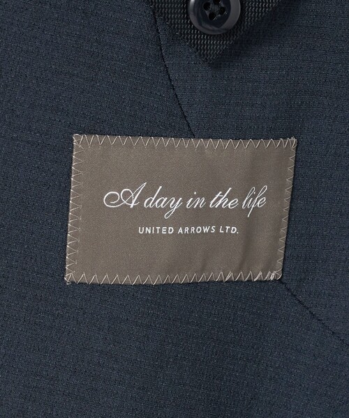 A DAY IN THE LIFE UNITED ARROWS(アデイインザライフユナイテッドアローズ)の「Dot Air®ドライ タッチ 2ボタンジャケット-セットアップ対応・ストレッチ・マシンウォッシャブル-<A DAY IN THE LIFE>(テーラードジャケット・メンズ・ベージュ/ネイビー/ブラック・XL/L/M/S)」の20枚目の写真