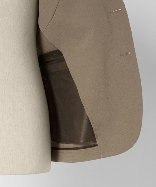 A DAY IN THE LIFE UNITED ARROWS(アデイインザライフユナイテッドアローズ)の「Dot Air®ドライ タッチ 2ボタンジャケット-セットアップ対応・ストレッチ・マシンウォッシャブル-<A DAY IN THE LIFE>(テーラードジャケット・メンズ・ベージュ/ネイビー/ブラック・XL/L/M/S)」の11枚目の写真