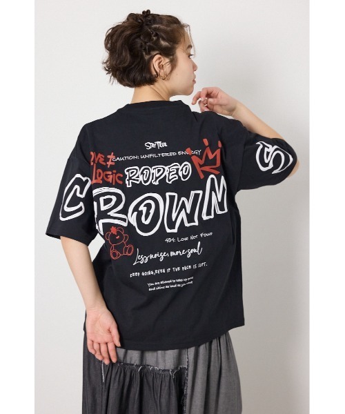 RODEO CROWNS WIDE BOWL(ロデオクラウンズワイドボウル)の「Graffiti プリントTシャツ(Tシャツ/カットソー・レディース・ブラック/カーキ/ピンク/オフホワイト・MEDIUM/LARGE)」の5枚目の写真