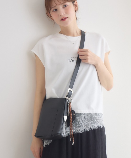 KATHARINE ROSS（キャサリンロス）の「L’ombreレースヘムロゴTシャツ（Tシャツ/カットソー・レディース・ブラウン/オフホワイト/ブラック・FREE）」の2枚目の写真