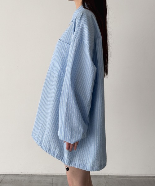 CANAL JEAN(キャナルジーン)の「choice_cnl ストライプシャツプルオーバー(シャツ/ブラウス・レディース・サックスブルー・ONE SIZE)」の4枚目の写真