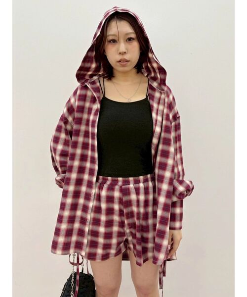 EVRIS(エヴリス)の「フーディーチェックオーバーサイズシャツ【セットアップ着用可能】 春服(シャツ/ブラウス・レディース・レッド/ブラック・FREE)」の19枚目の写真