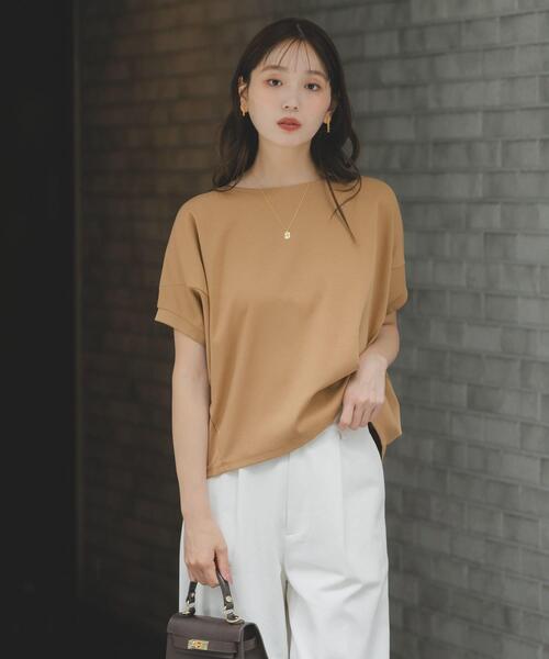 URBAN RESEARCH ROSSO WOMEN(アーバンリサーチ ロッソ)の「『WEB/一部店舗限定』UVカットドルマンスリーブプルオーバー(Tシャツ/カットソー・レディース・ブルー系その他/アイボリー/ブラウン/キャメル・FREE)」の1枚目の写真