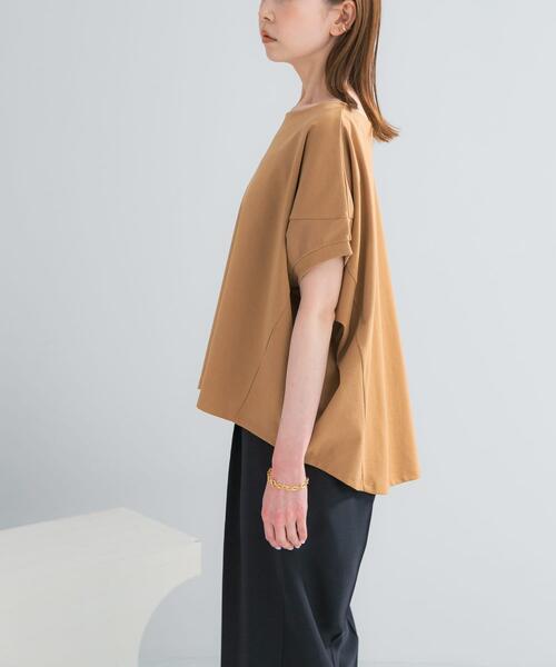 URBAN RESEARCH ROSSO WOMEN(アーバンリサーチ ロッソ)の「『WEB/一部店舗限定』UVカットドルマンスリーブプルオーバー(Tシャツ/カットソー・レディース・ブルー系その他/アイボリー/ブラウン/キャメル・FREE)」の15枚目の写真
