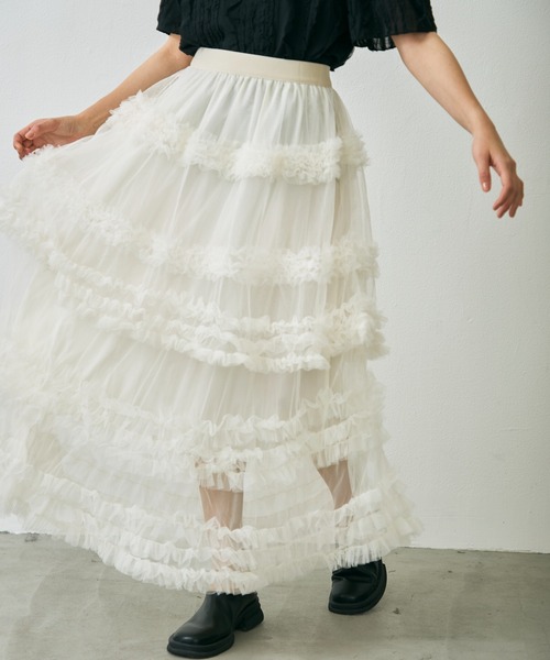 Lunea(ルネア)の「チュールボリュームロングスカート / tulle volume long skirt(スカート・レディース・ホワイト/ブラック・FREE)」の8枚目の写真