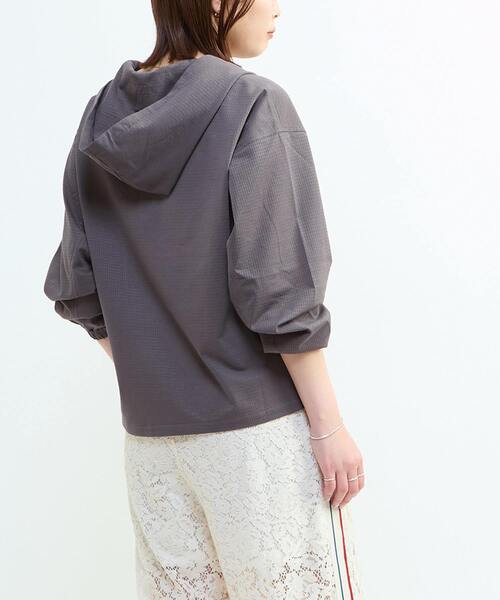 CONVERSE TOKYO(コンバーストウキョウ)の「SHEER JACQUARD MEXICAN HOODIE(Tシャツ/カットソー・レディース・ブラウン/ブラック/オフホワイト・FREE)」の11枚目の写真