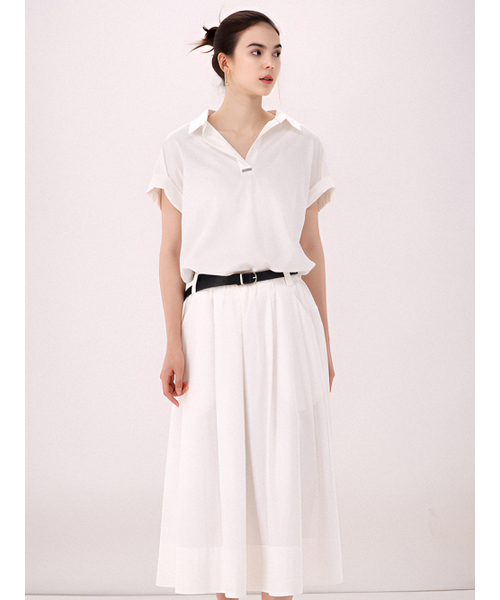 ACUD(アクド)の「Half Sleeve Glossy Set-up _Ivory(ワンピース・レディース・オフホワイト・FREE)」の1枚目の写真