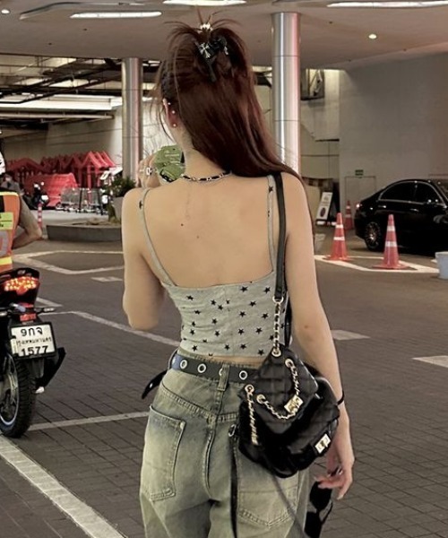 SHEPP(シープ)の「スタープリント クロップド キャミソール / タンクトップ 星柄(キャミソール・レディース・グレー・S/M)」の8枚目の写真