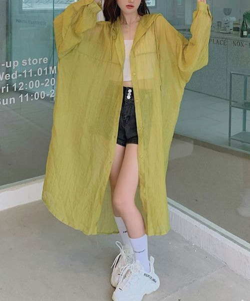 mielu(ミエル)の「シアーフーディーロングシャツ(シャツ/ブラウス・レディース・ベージュ/イエロー・LARGE/MEDIUM)」の16枚目の写真