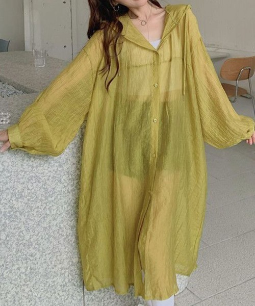 mielu(ミエル)の「シアーフーディーロングシャツ(シャツ/ブラウス・レディース・ベージュ/イエロー・LARGE/MEDIUM)」の18枚目の写真