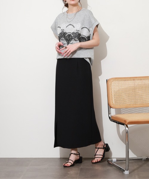 EGLANTINE（エグランティーヌ）の「EGLANTINE レース加工フレンチスリーブカットソー（Tシャツ/カットソー・レディース・チャコールグレー/オフホワイト/ブラック・38）」の4枚目の写真