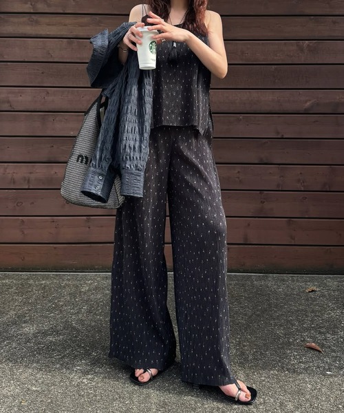 WILLFULLY(ウィルフリー)の「wide belt pleats relax PT(その他パンツ・レディース・ダークブラウン/モスグリーン/ブラック系その他・FREE)」の10枚目の写真
