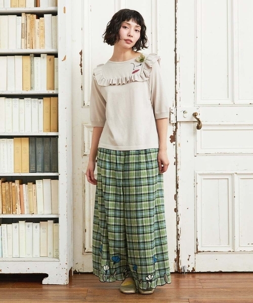 Jocomomola(ホコモモラ)の「Dulcinea チェックスカラップ刺繍入りワイドパンツ(その他パンツ・レディース・オレンジ/グリーン・40)」の5枚目の写真