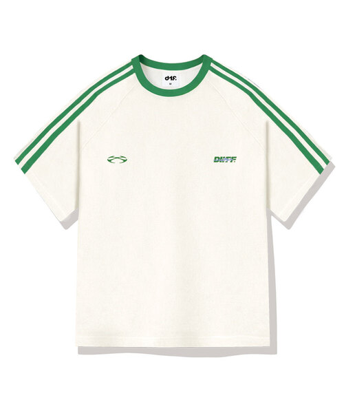 DIIFF（ディフ）の「ダブルストリップオーバーサイズトラック半袖Tシャツ4カラー[DISE_3002]（Tシャツ/カットソー・メンズ・クリーム/ブラック/ホワイト×グリーン/ホワイト×ブラック・SMALL/MEDIUM/LARGE/X-LARGE）」の4枚目の写真