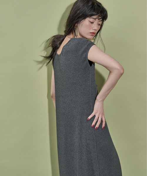 THE YOn（ザヨン）の「2wayカットリブノースリワンピース（ワンピース・レディース・チャコール/ピンク/タン・FREE）」の15枚目の写真