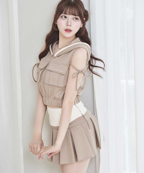 OLIVE des OLIVE(オリーブデオリーブ)の「【Belle Charme】Logo Pocket Sleevless Blouson(パーカー・レディース・トップグレー/ベージュ/ブラック・FREE)」の3枚目の写真