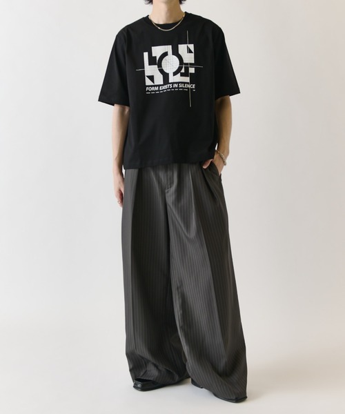 Lui's(ルイス)の「ULTIMAグラフィックTシャツ /モチーフ(Tシャツ/カットソー・メンズ・ブラック/チャコールグレー/ホワイト・M/S)」の15枚目の写真