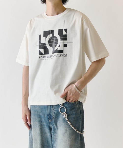 Lui's(ルイス)の「ULTIMAグラフィックTシャツ /モチーフ(Tシャツ/カットソー・メンズ・ブラック/チャコールグレー/ホワイト・M/S)」の5枚目の写真