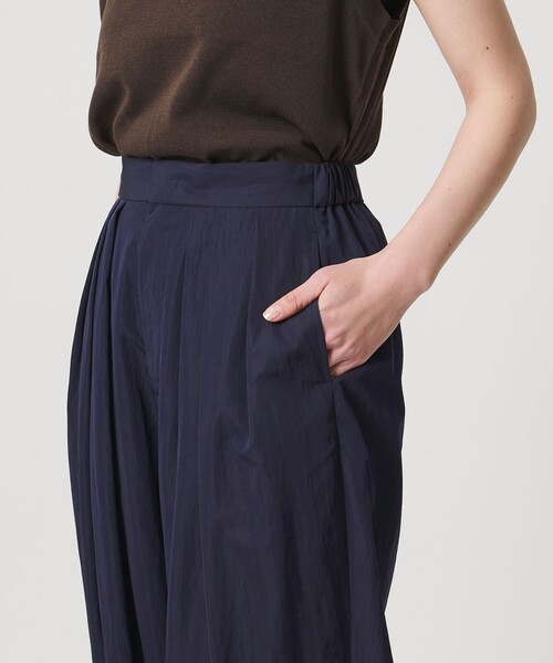 MARW UNITED ARROWS(マルゥ ユナイテッドアローズ)の「<MARW UNITED ARROWS>3タック ワイド テーパードパンツ 撥水(その他パンツ・レディース・ホワイト/ネイビー・38/36)」の13枚目の写真